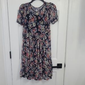 Black and Pink Puff Sleeve Sundress for Casual Occasions